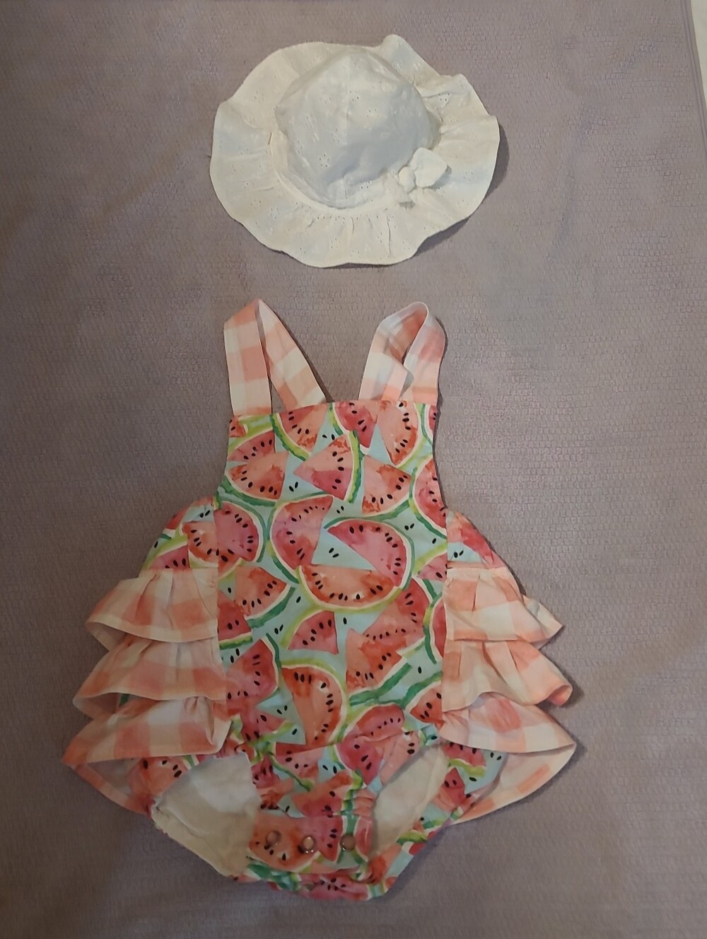 Baby Girl 🍉🍉 Watermelon 🍉🍉 Romper  Size 18-24M; White Eyelet Hat Size 12-24M